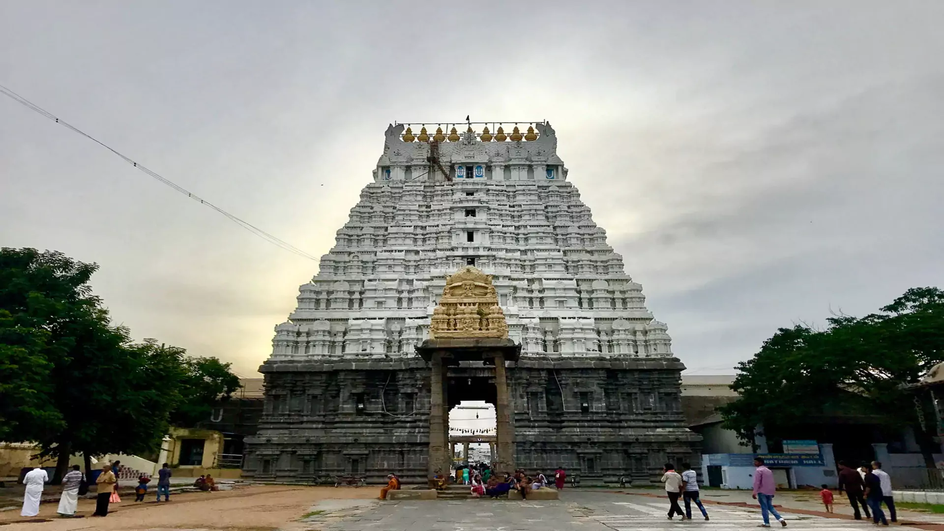 ekambareswarar-temple-kanchipuram