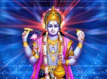 lord-vishnu-with-four-hands