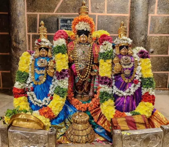 thiruvanthipuram-perumal-with-amman