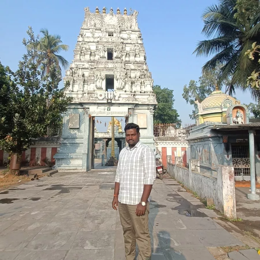 dinesh-sri-srinivasa-perumal-temple-semmancheri