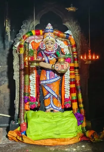 thiruchitrambalam-periyanayagi-amman
