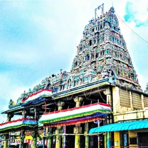 thiruverkadu-devi-karumariamman-temple-gopuram